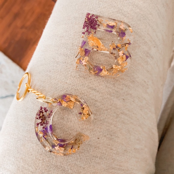 Letter Keychains - Picture 3 of 5